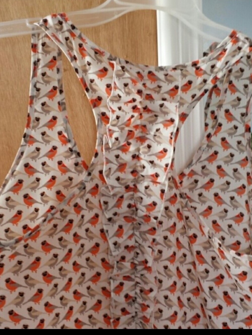 Candies Top With T Ruffle Back In Great Condition - Picture 7 of 8
